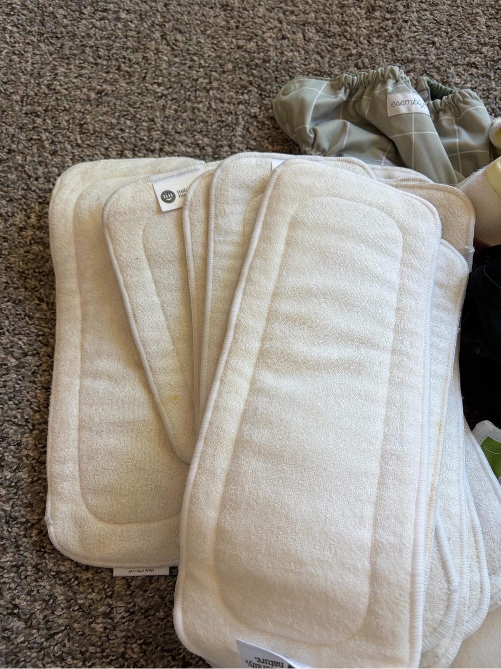 Cloth Diaper lot -  Esembly and others with inserts and  Coverss - Picture 9 of 10